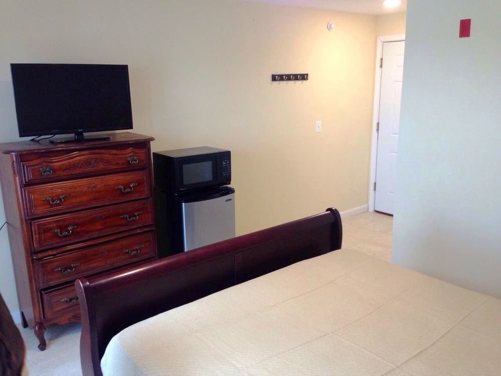 Misquamicut Beach Front Inn ウェスタリー エクステリア 写真